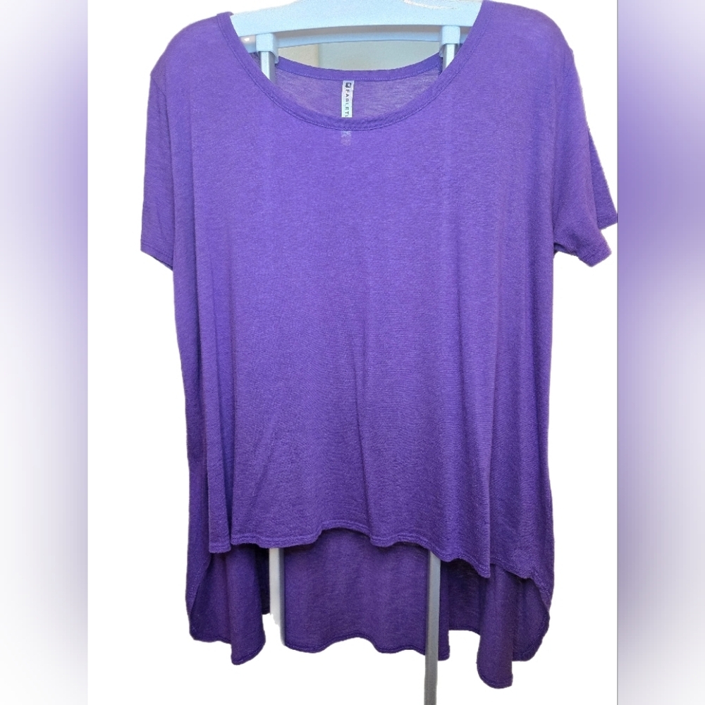Fabletics Vibrant‎ Purple Short Sleeve Tee